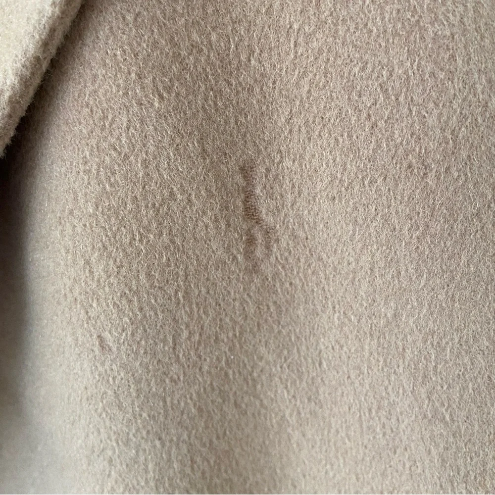 Flawed Gem Toteme Signature wool cashmere blend coat in Camel, womens small - Picture 4 of 16